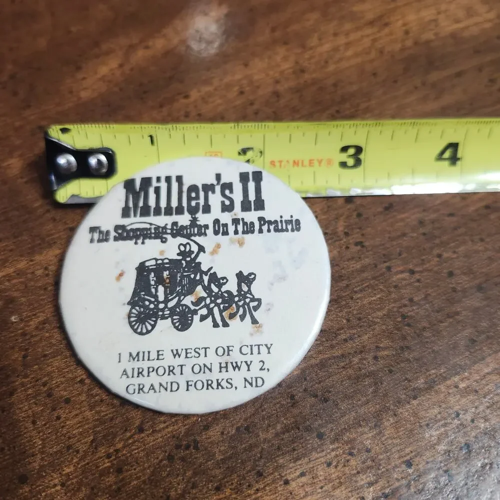 Vintage Miller's II Grand Forks ND Prairie Shopping Center Pinback Button Badge